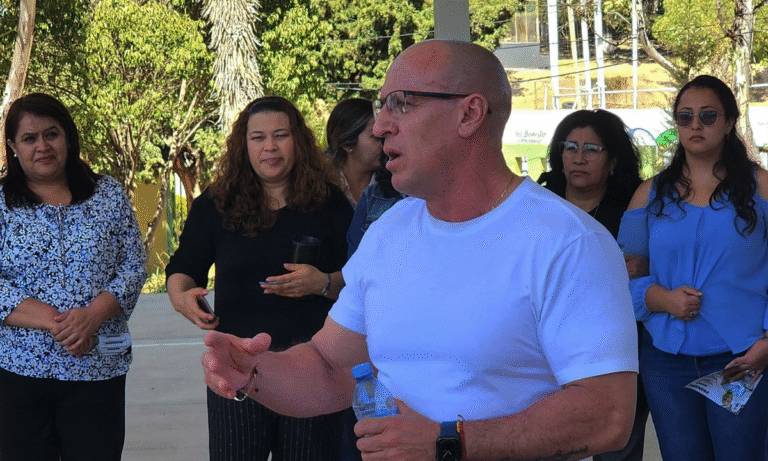 Juez suspende constancia sindical