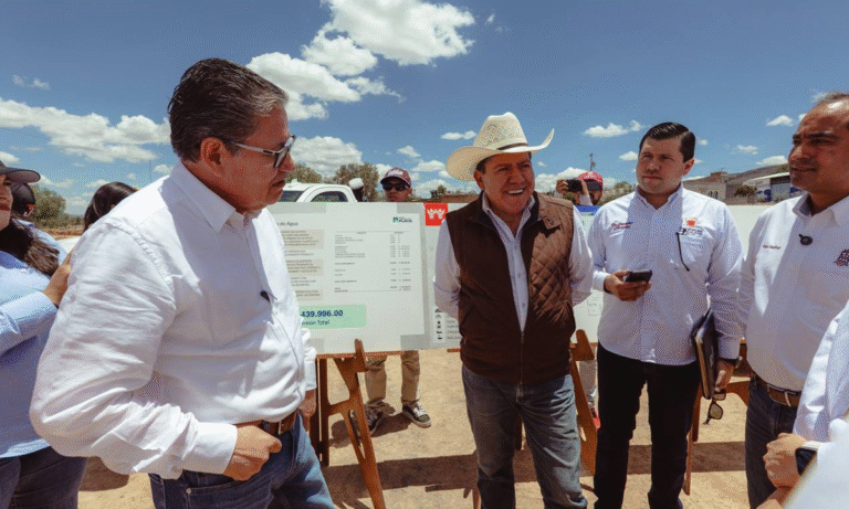 Supervisa David Monreal avance de viviendas