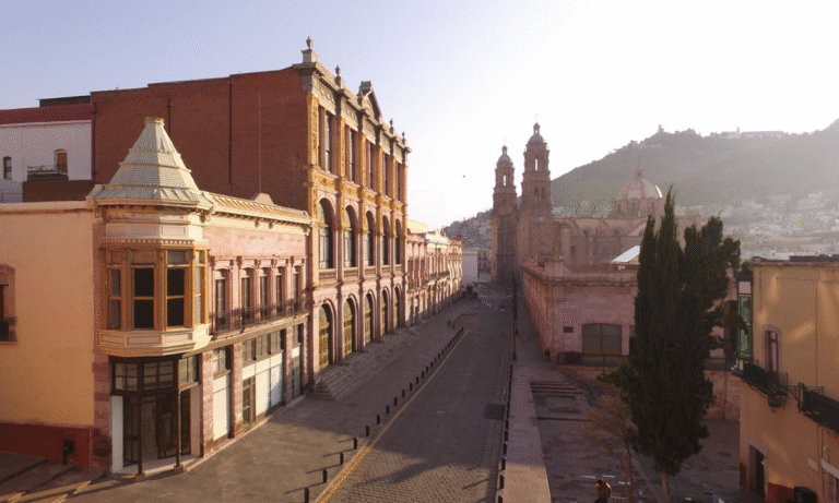 Zacatecas recibe decreto de zona histórica