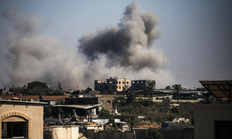 Israel mata a 95 civiles en Gaza bombardeada