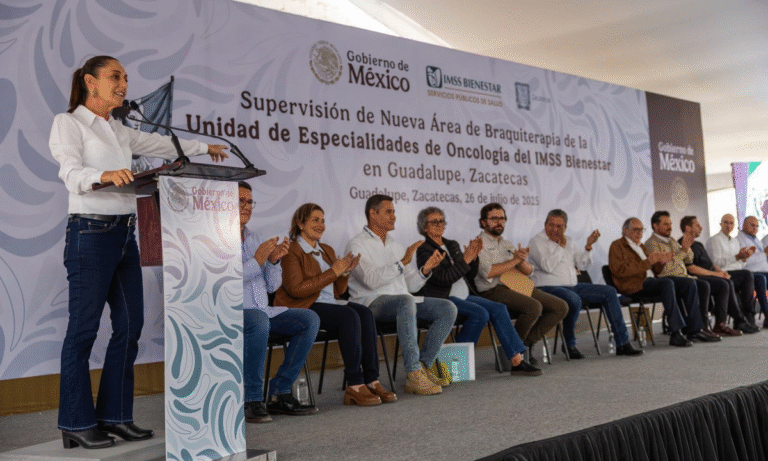 Sheinbaum anuncia inversión de salud histórica