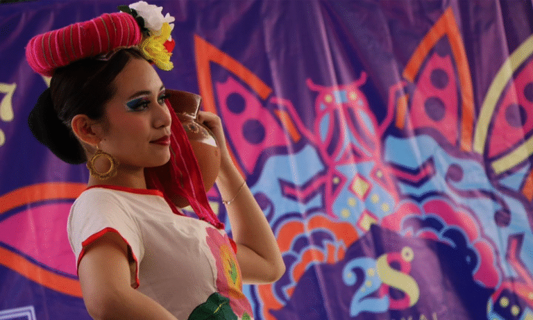 Festival de folclor llega a casa hogar
