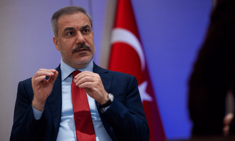 Turquía pide frente islámico contra plan israelí