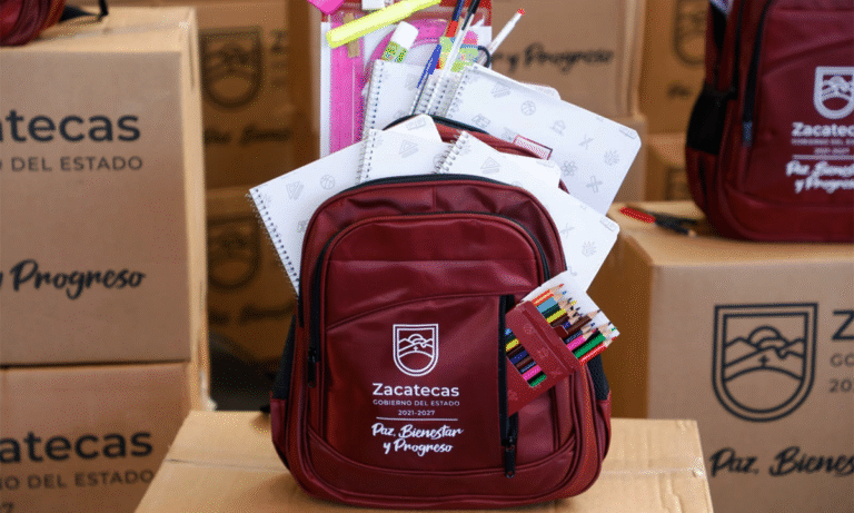 Arranca entrega de útiles gratuitos en Zacatecas