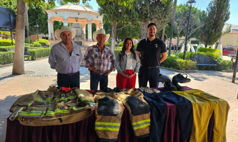 Donación solidaria migrantes fortalecen seguridad en Apozol