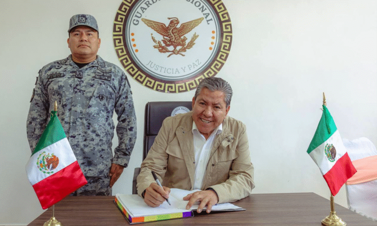 David Monreal inaugura compañías de la GN y obras en BUAZ
