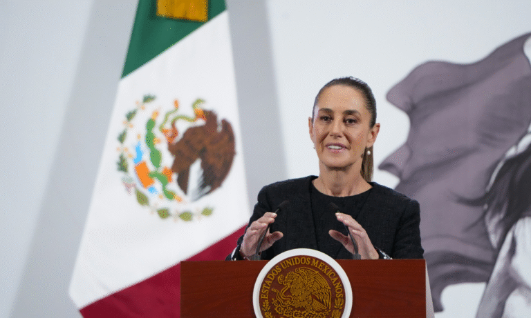 Sheinbaum defiende permanencia de militares en aduanas