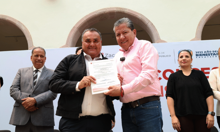 Concluye gobernador proceso de regularización de concesiones
