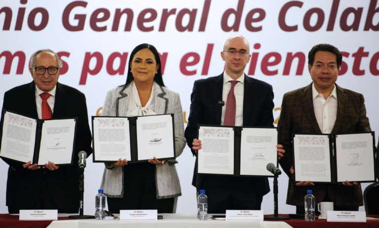 Firman convenio nacional para fortalecer el bienestar
